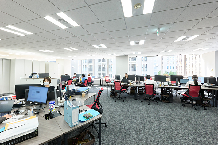 固定席とモニター席