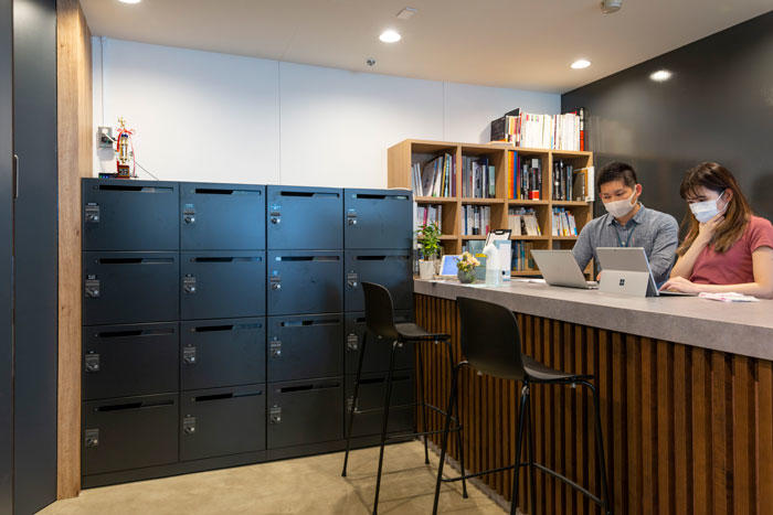 スタンディング用ミーティングテーブル