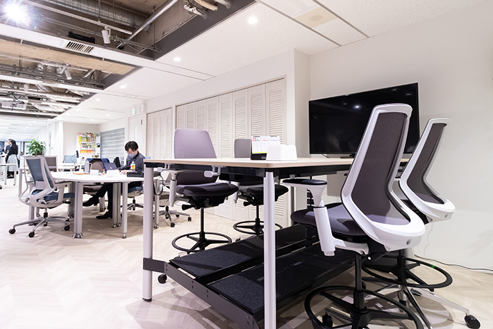 ハイデスク席