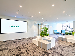 テルモ株式会社