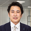 行廣 巧 氏