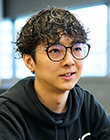 阿部 拓 氏