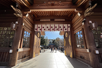 京王線府中駅「大國魂神社」