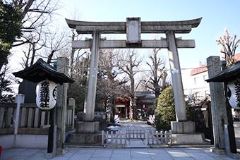 南千住駅「素盞雄神社」