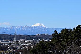 世田谷区／岡本三丁目の坂