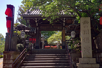 赤坂見附駅「豊川稲荷東京別院」