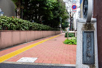 新橋駅「赤レンガ通り」
