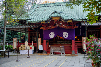 赤坂駅「赤坂氷川神社」