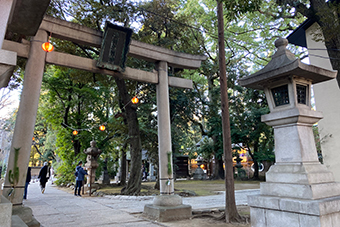 赤坂駅「赤坂氷川神社」